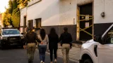 Detienen a dos mujeres por presunto despojo en la colonia Del Valle; inmueble asegurado