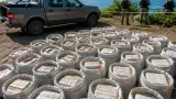 En Tonala aseguran 834 kg de presunta cocaína en camioneta abandonada, dice Marina