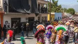Familiares de Alejandro Leyva protestan en la Guelaguetza para exigir justicia por su asesinato