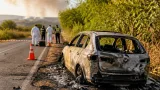 Localizan tres cuerpos calcinados y un vehículo incendiado en carretera de la Costa de Oaxaca