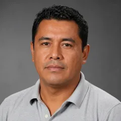 Efraín Bello Salgado