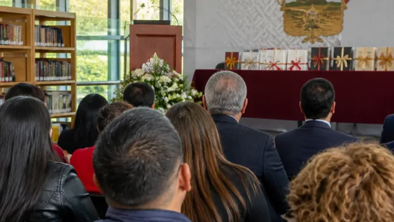 Arranca la FILIJ Hidalgo 2026; Menchaca entrega premios estatales y apuesta por la cultura