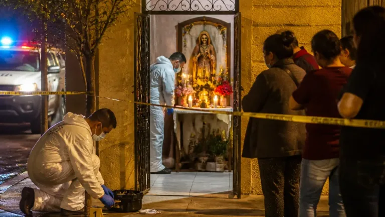Mujer muere tras agresión con arma blanca en capilla de la 'Santa Muerte' en Ciudad Victoria