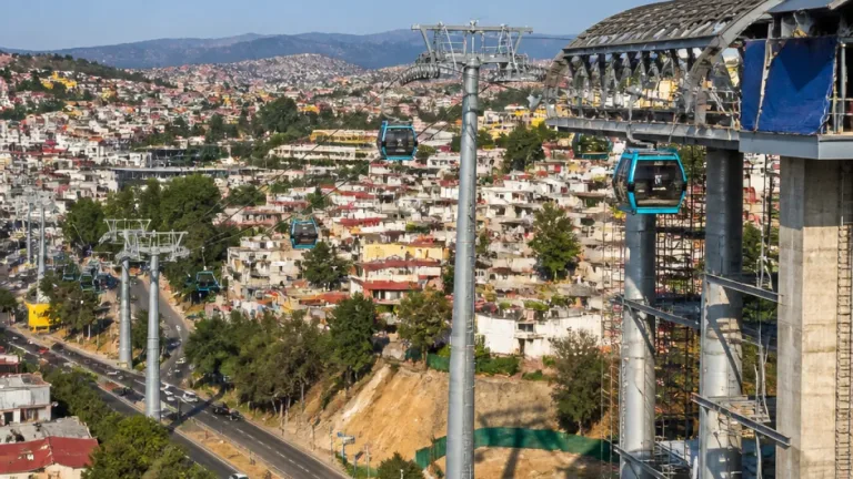 Naucalpan avanza en la obra del Mexicable Línea 3; obra civil cerraría este año